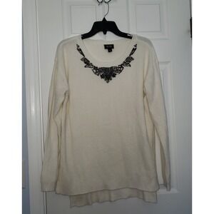 Nicole Womans Sweater Size Large Winter white with bead designs